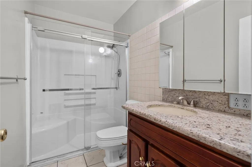 10520 Cook, Riverside, California 92505 home-pic-16