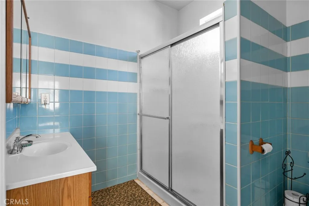 10520 Cook, Riverside, California 92505 home-pic-26