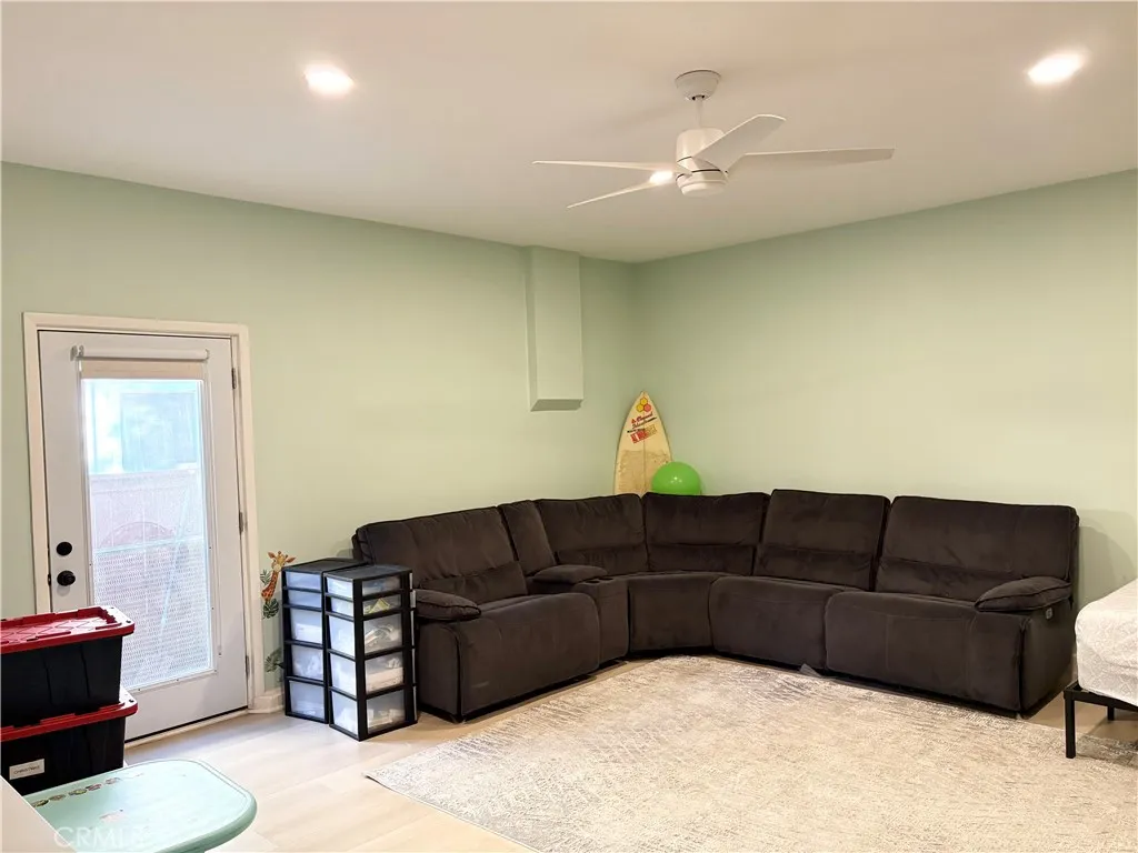 1640 Amber Lily, Beaumont, California 92223 home-pic-7