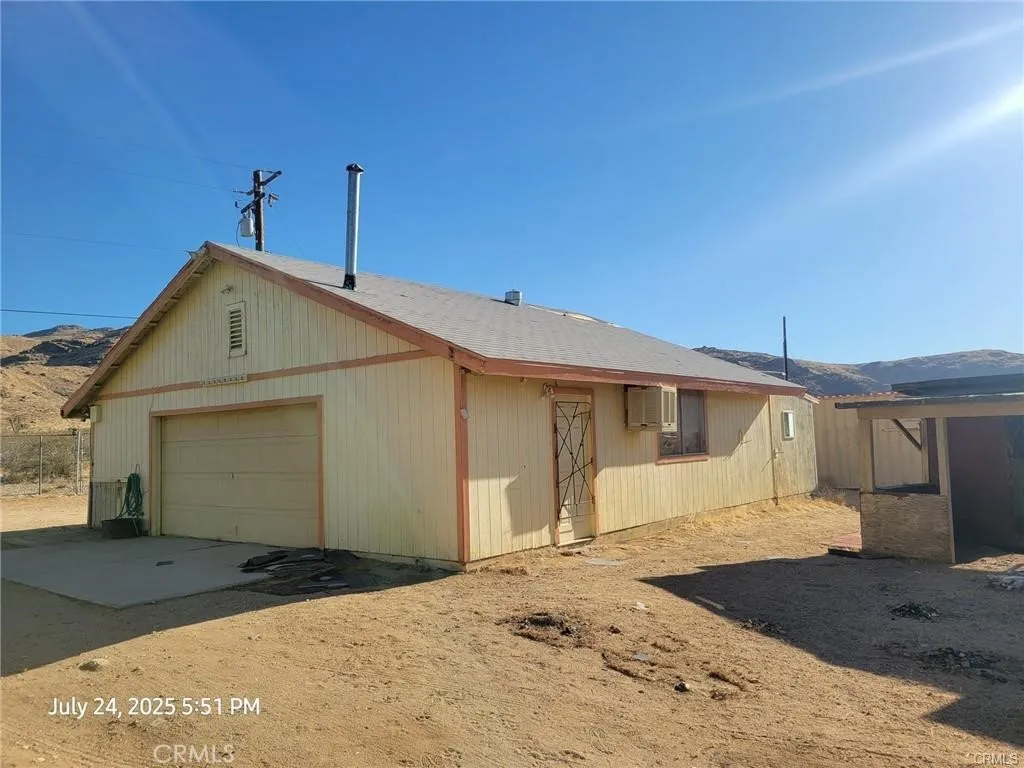 27177 Cahuilla Road, Apple Valley, California 92307 home-pic-15