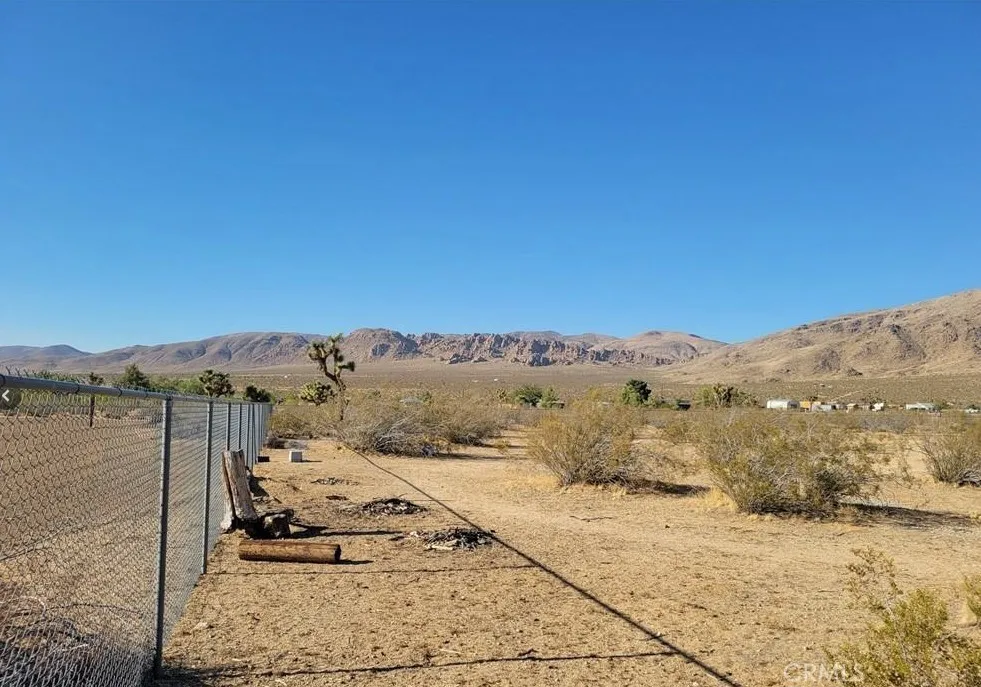 27177 Cahuilla Road, Apple Valley, California 92307 home-pic-25