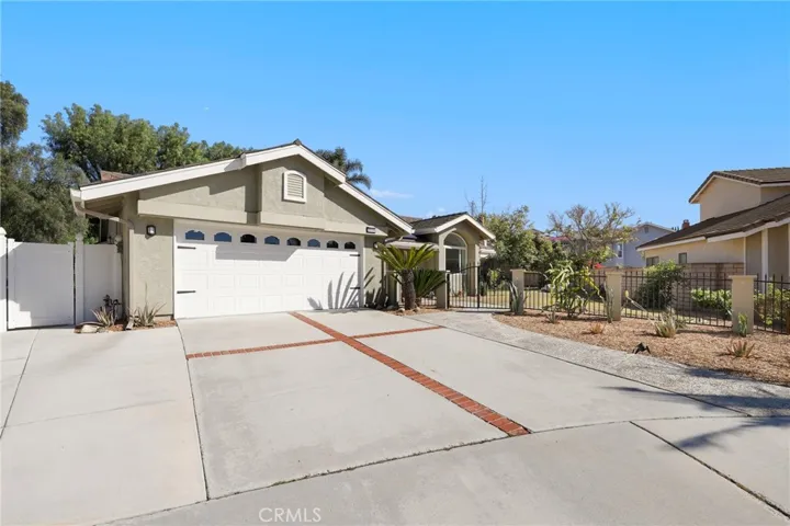 2533 N Shady Forest Lane, Orange, California 92867