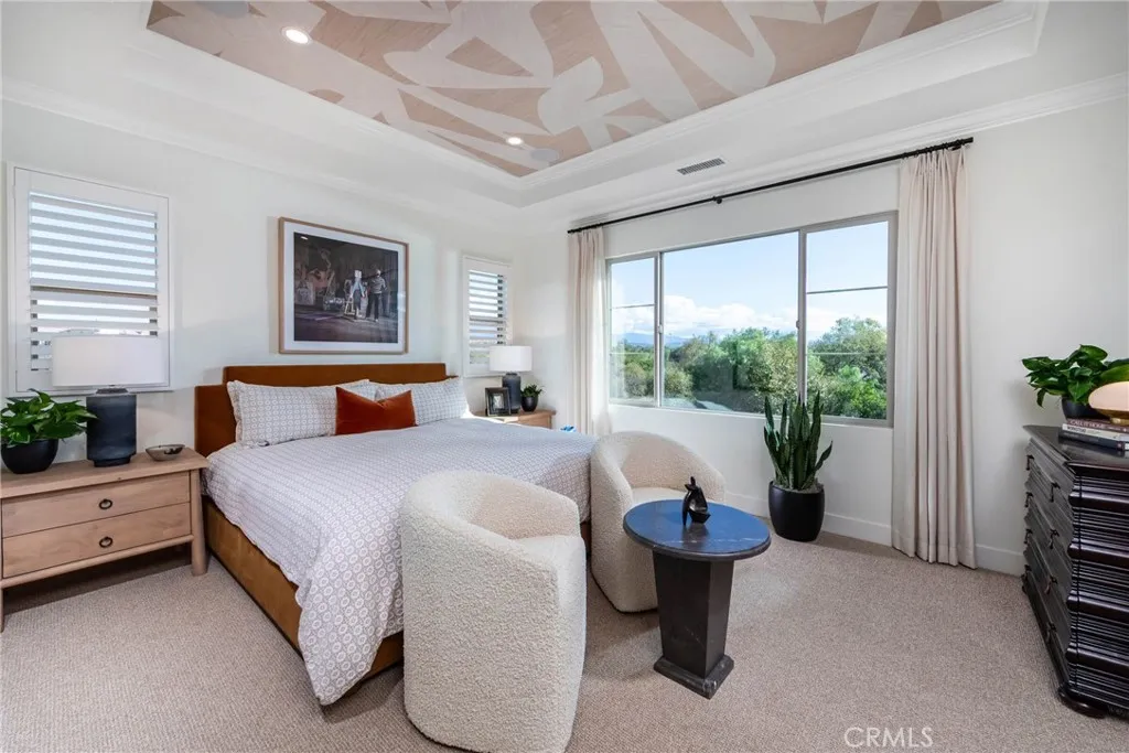 265 Raffini, Irvine, California 92618 home-pic-4