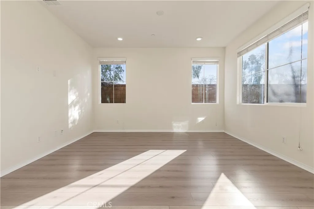 14415 Figueroa Ln, Chino, California 91710 home-pic-8