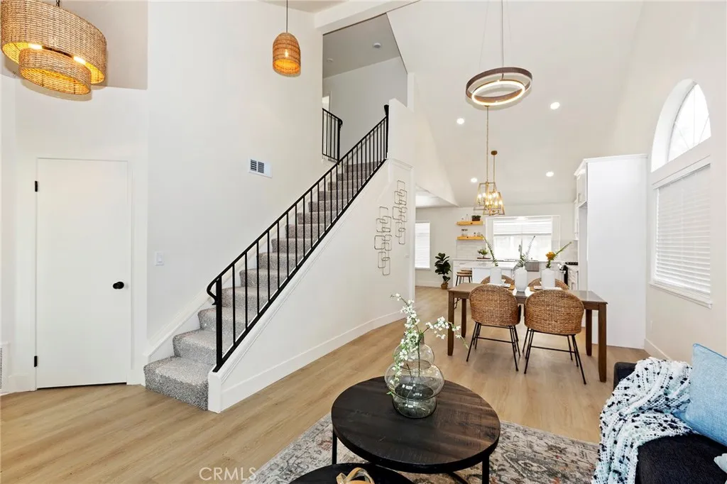1181 W Banyon, Rialto, California 92377 home-pic-4