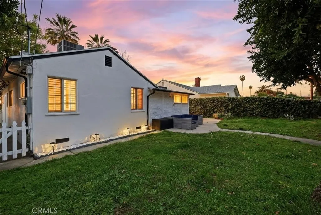 7042 Morse Avenue, North Hollywood, California 91605 home-pic-35