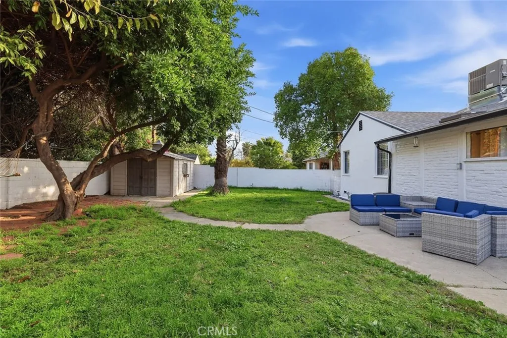 7042 Morse Avenue, North Hollywood, California 91605 home-pic-37