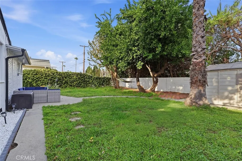 7042 Morse Avenue, North Hollywood, California 91605 home-pic-43