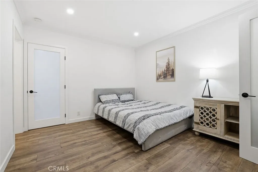 7042 Morse Avenue, North Hollywood, California 91605 home-pic-31