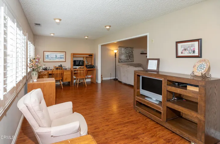 19 30110 Village 30 (Camarillo CA)