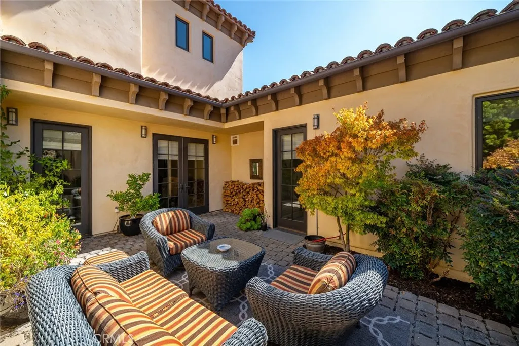 1175 Bassi, San Luis Obispo, California 93405 home-pic-26