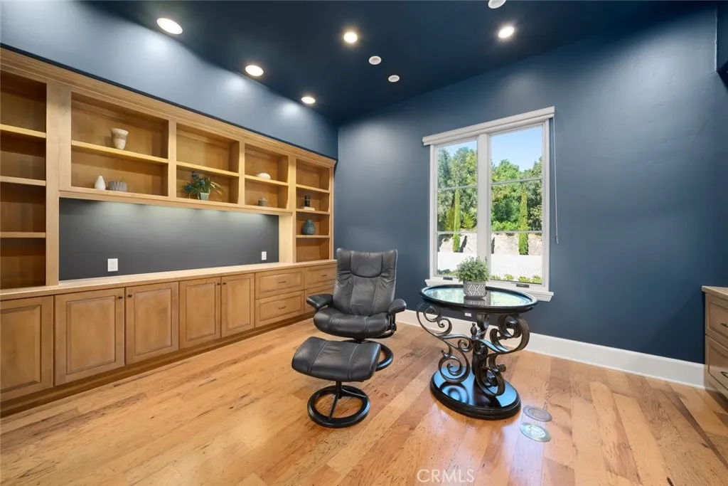 1175 Bassi, San Luis Obispo, California 93405 home-pic-37