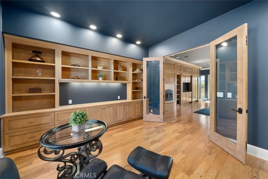 1175 Bassi, San Luis Obispo, California 93405 home-pic-38