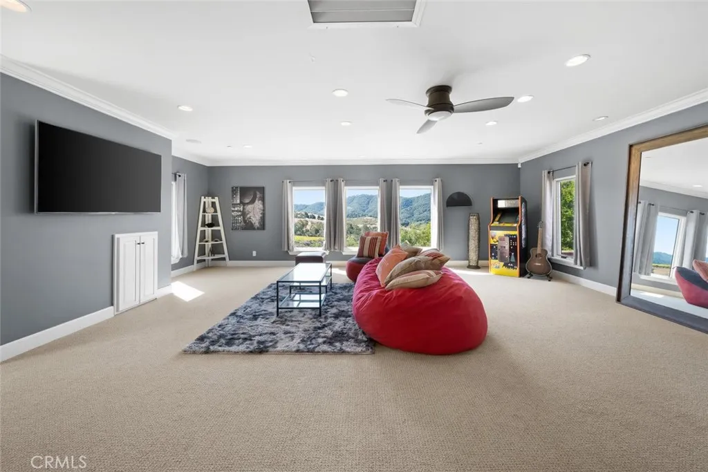 1175 Bassi, San Luis Obispo, California 93405 home-pic-43
