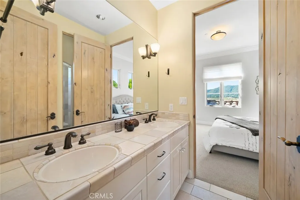 1175 Bassi, San Luis Obispo, California 93405 home-pic-57