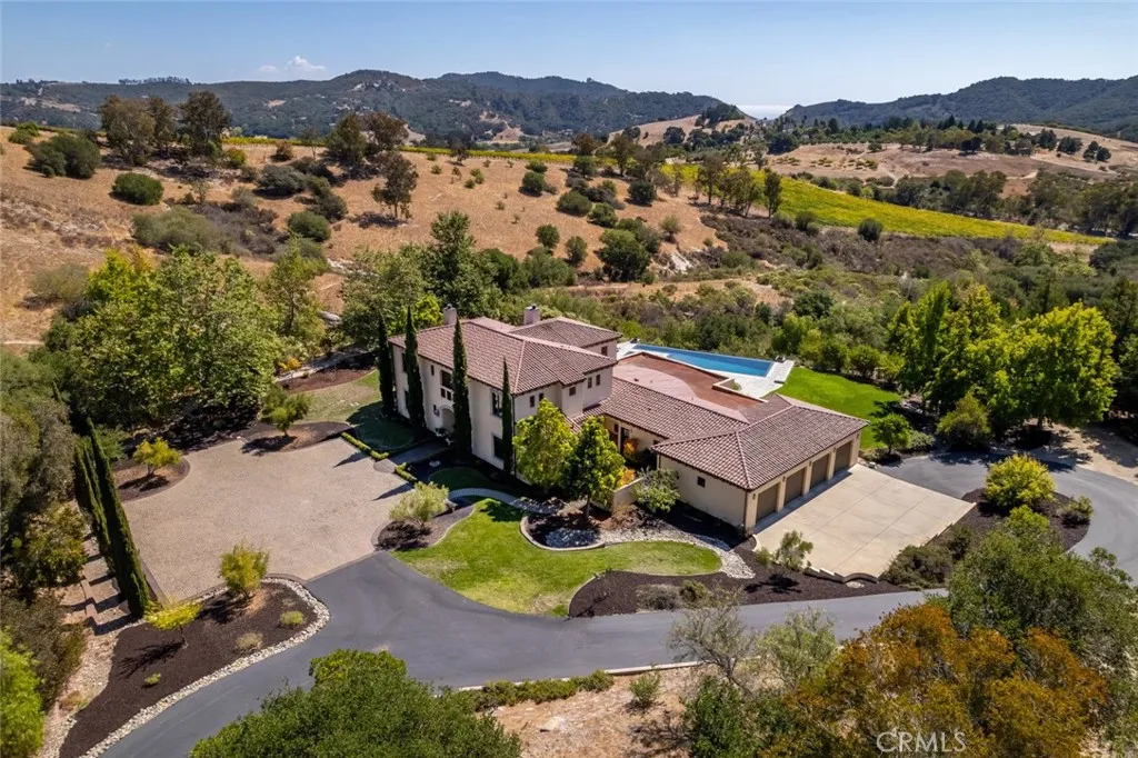 1175 Bassi, San Luis Obispo, California 93405 home-pic-67