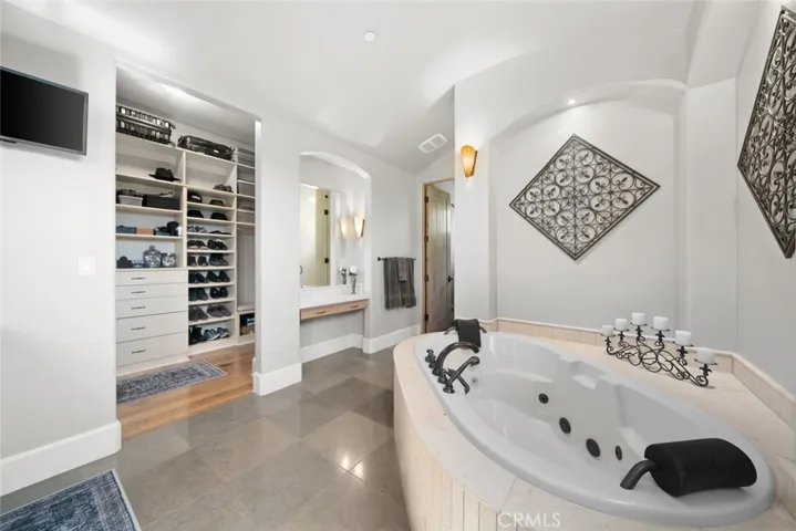 1175 Bassi, San Luis Obispo, California 93405
