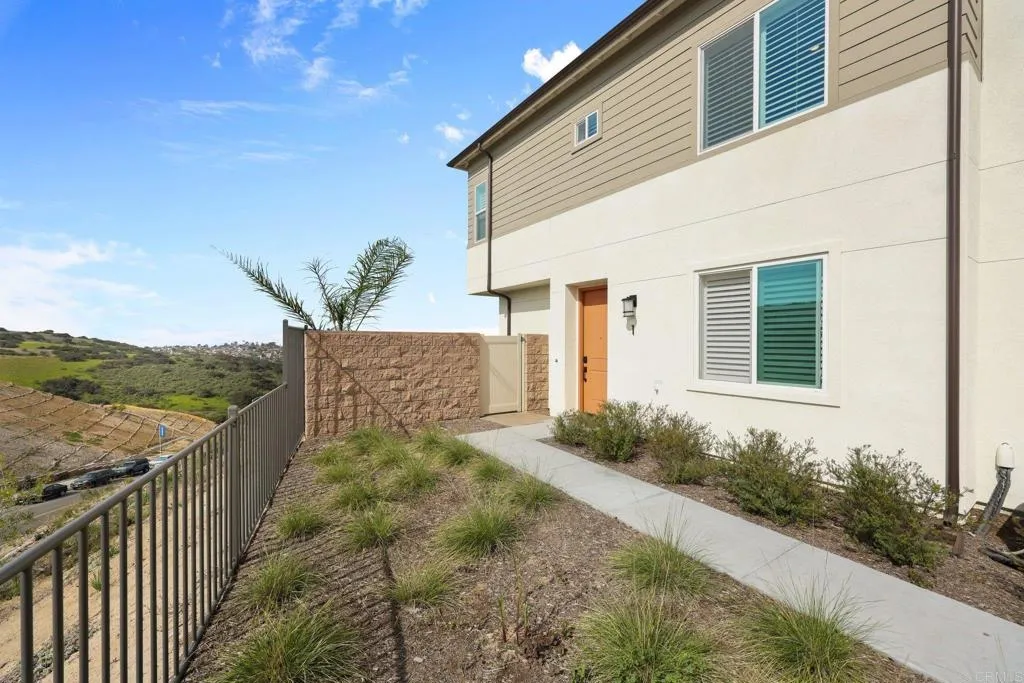769 Mateo Street 1, Chula Vista, California 91911 home-pic-4
