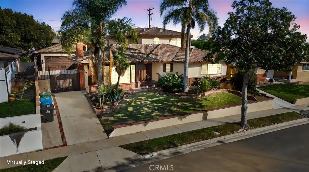 10524 S 8th, Inglewood, California 90303 home-pic-1