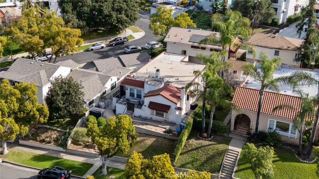 114/116 Westmont Aerial