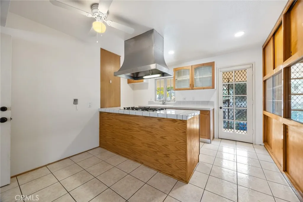 101 Hampden Terrance - Owners unit / Rental