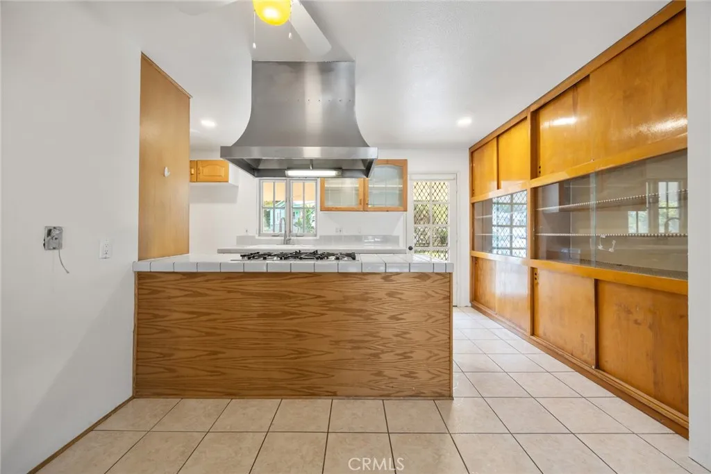 101 Hampden Terrance - Owners unit / Rental