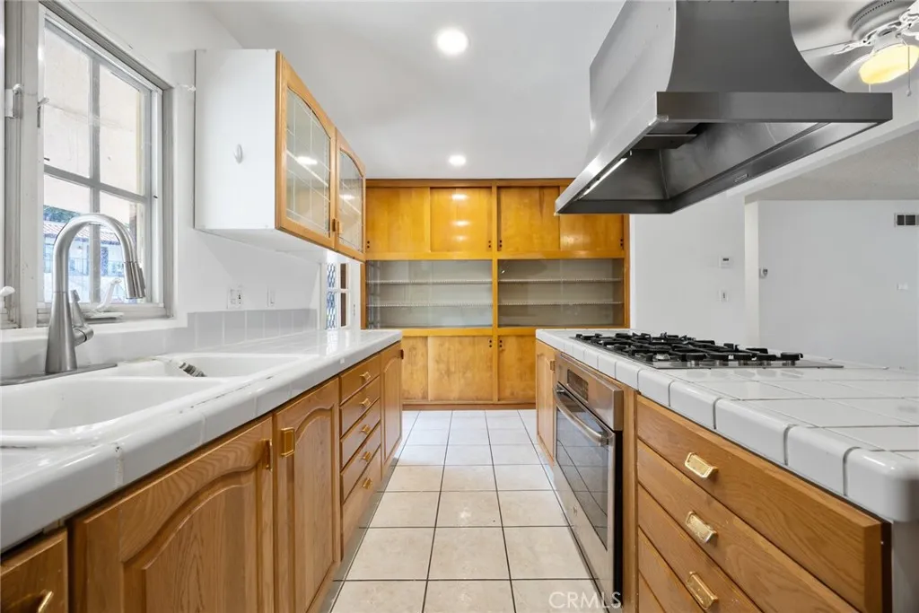 101 Hampden Terrance - Owners unit / Rental