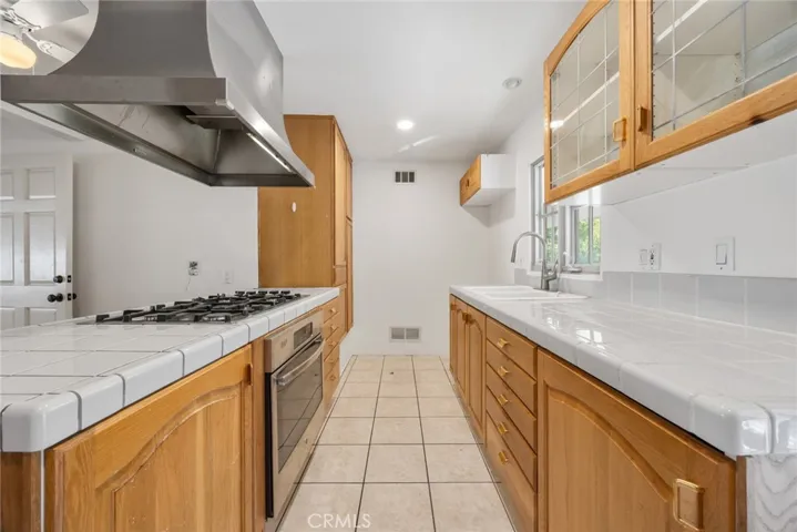 101 Hampden Terrance - Owners unit / Rental