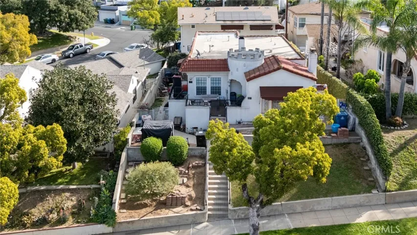 114/116 Westmont Aerial