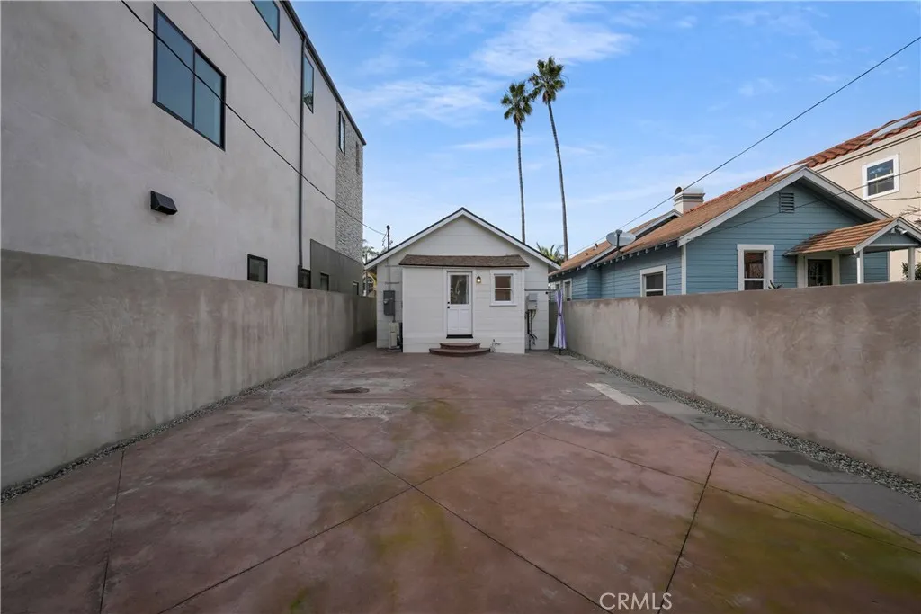 522 11th, Huntington Beach, California 92648 home-pic-37