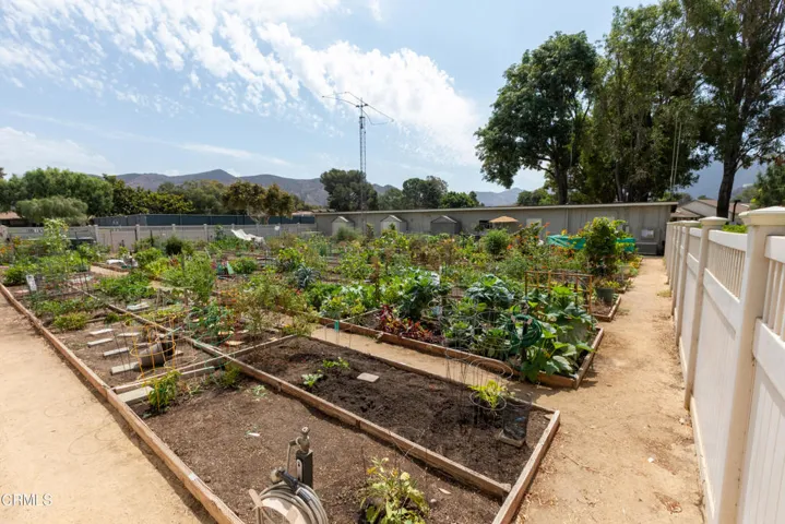 10 Leisure Village (Camarillo CA)