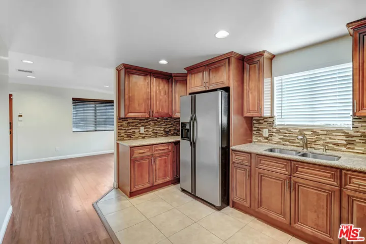 1314 Omelveny Avenue, San Fernando, California 91340