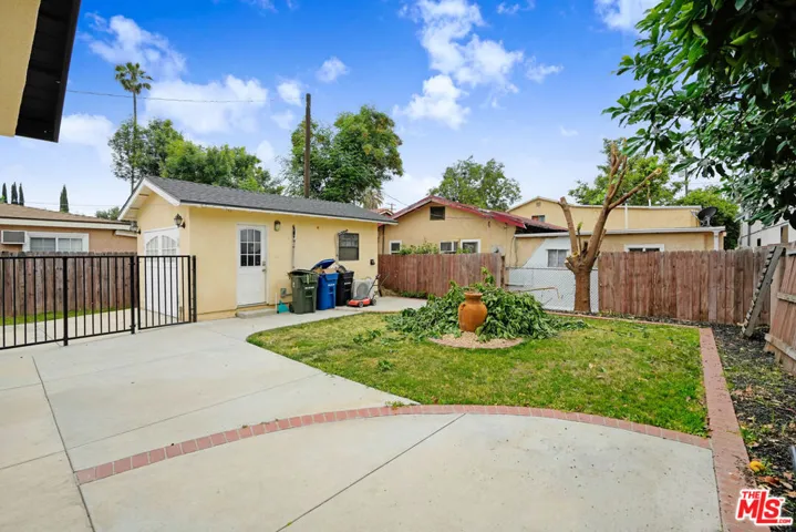 1314 Omelveny Avenue, San Fernando, California 91340