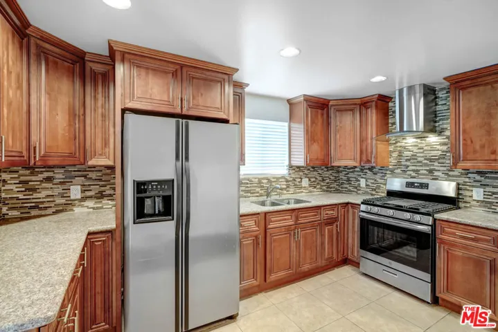 1314 Omelveny Avenue, San Fernando, California 91340