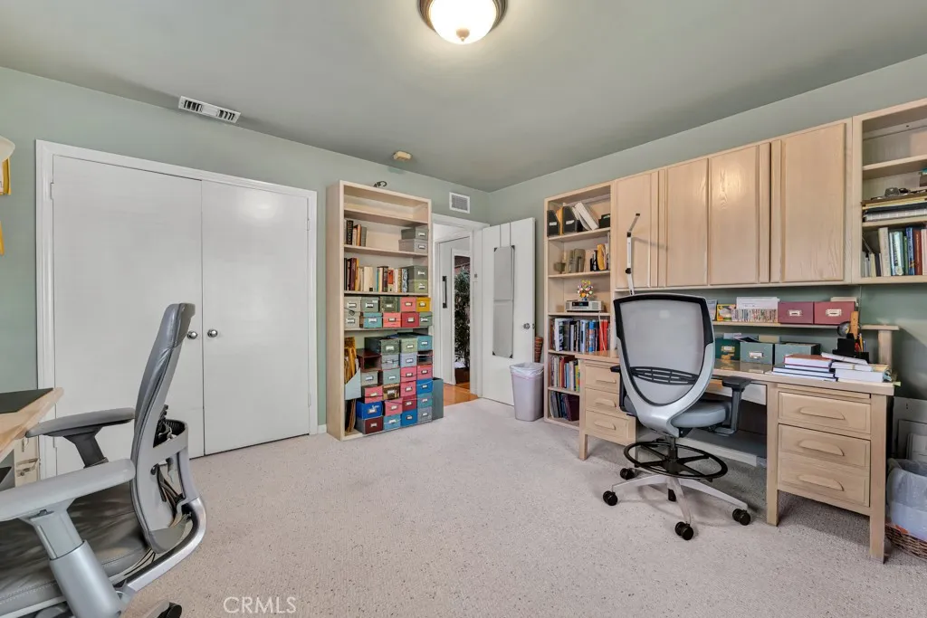 14024 Califa, Valley Glen, California 91401 home-pic-15