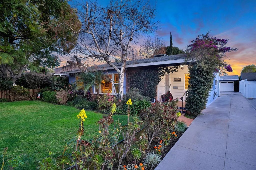14024 Califa, Valley Glen, California 91401 home-pic-2