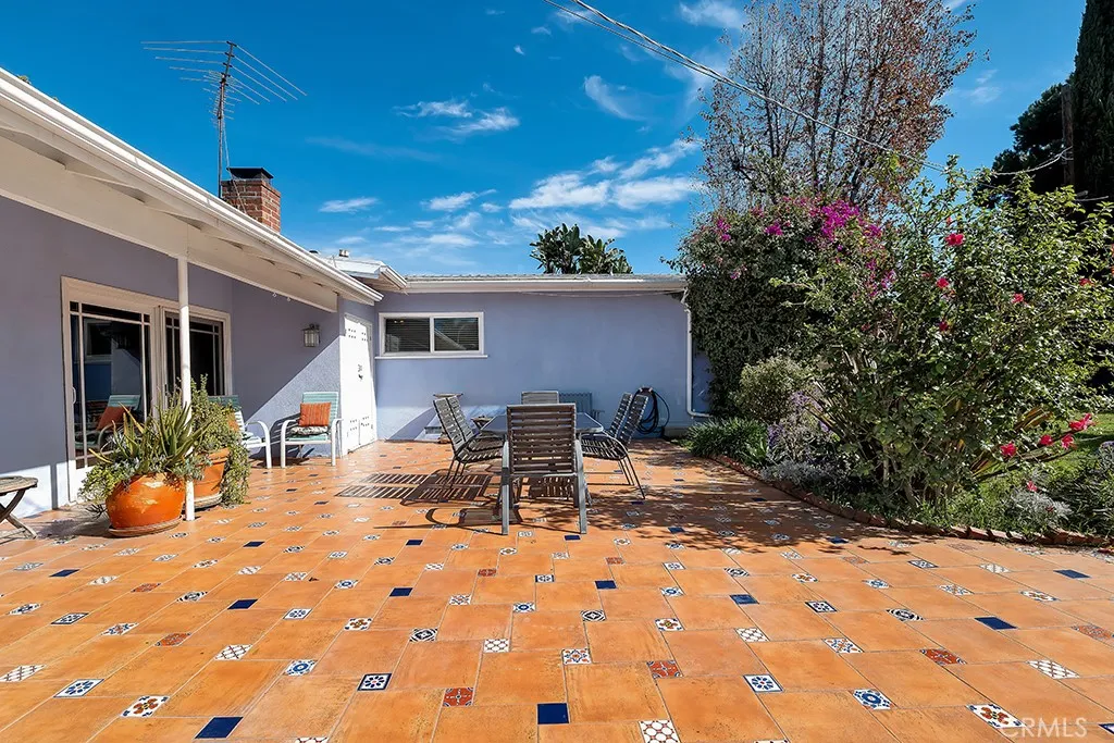 14024 Califa, Valley Glen, California 91401 home-pic-25