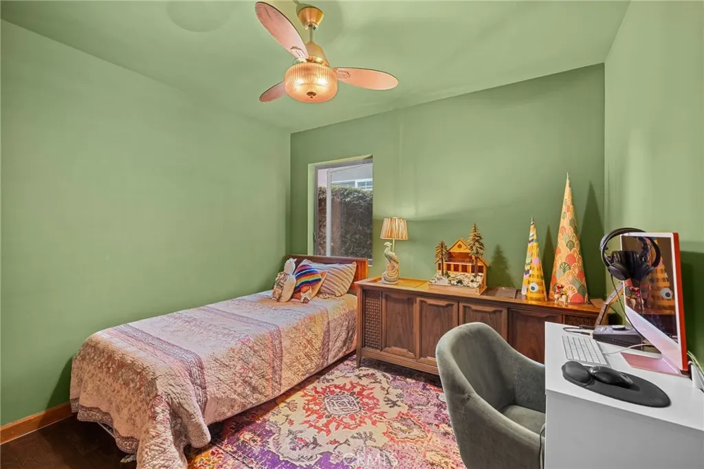 437 N Parish Pl., Burbank, California 91506 home-pic-25