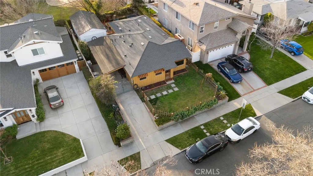 437 N Parish Pl., Burbank, California 91506 home-pic-39