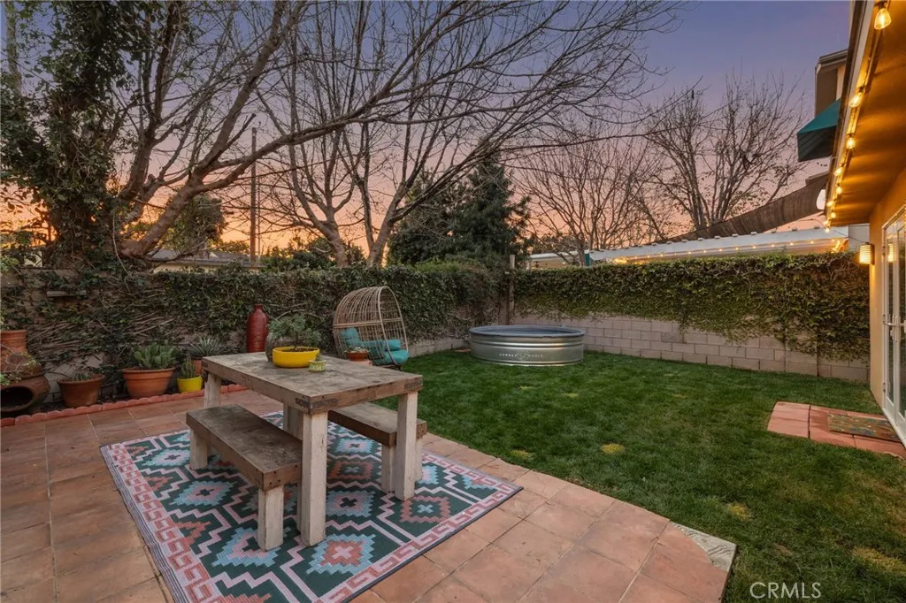 437 N Parish Pl., Burbank, California 91506 home-pic-30