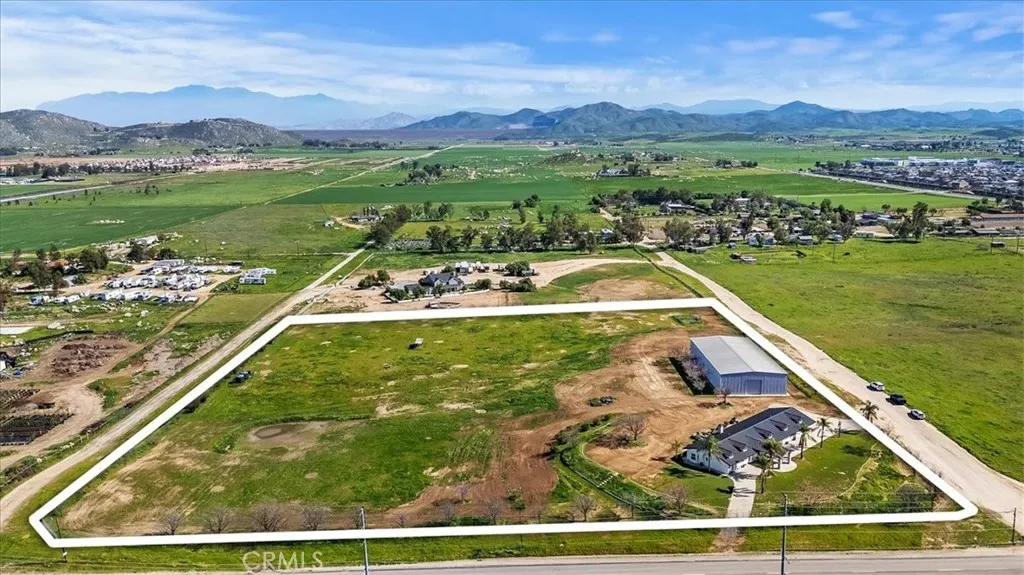 30100 Maxine, Menifee, California 92584 home-pic-56
