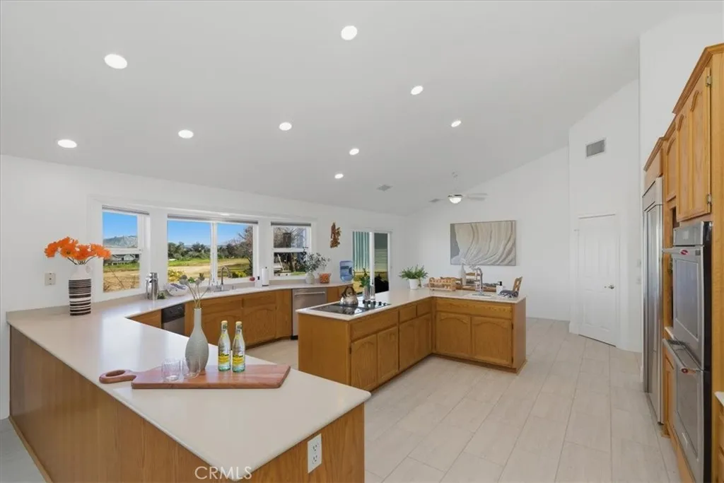 30100 Maxine, Menifee, California 92584 home-pic-24