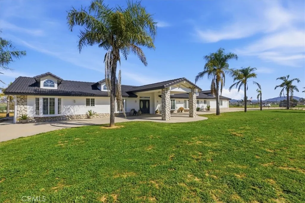 30100 Maxine, Menifee, California 92584 home-pic-11
