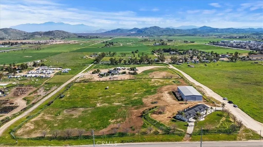 30100 Maxine, Menifee, California 92584 home-pic-57