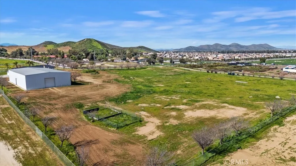 30100 Maxine, Menifee, California 92584 home-pic-61