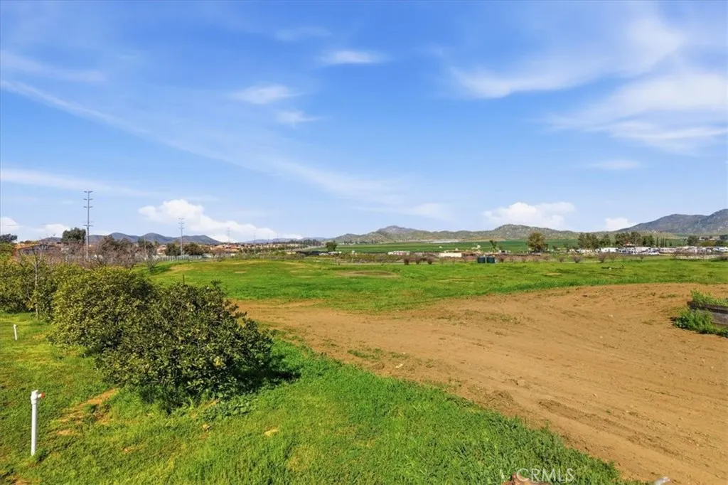30100 Maxine, Menifee, California 92584 home-pic-64
