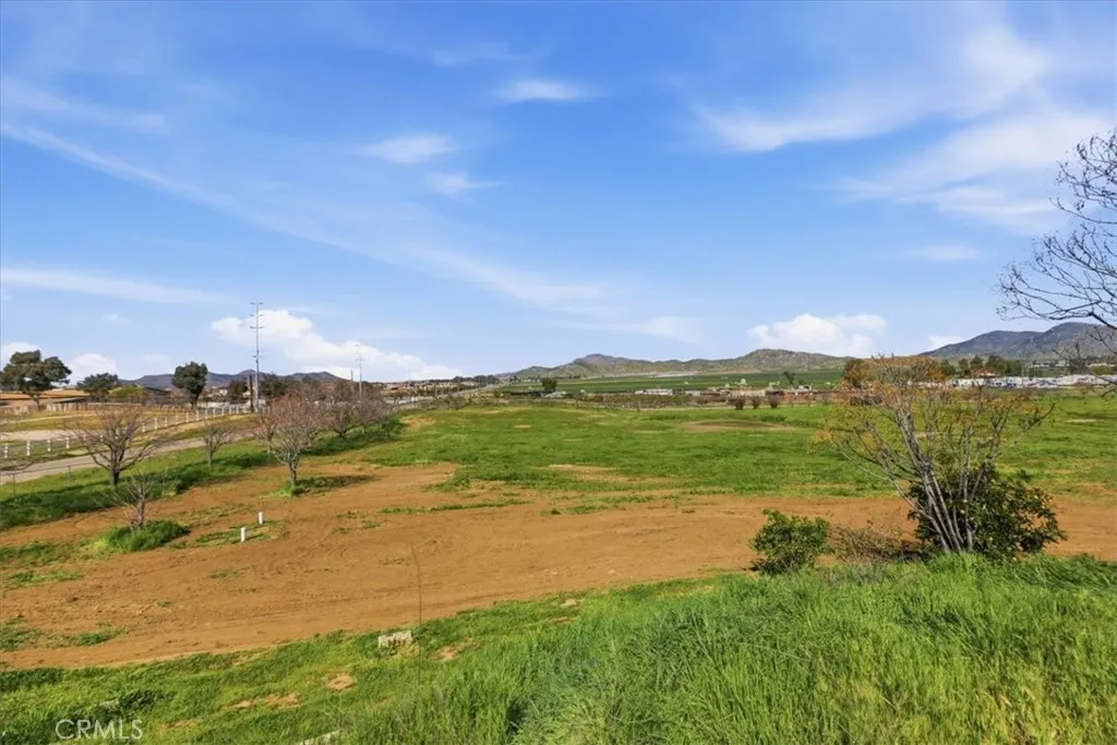 30100 Maxine, Menifee, California 92584 home-pic-62