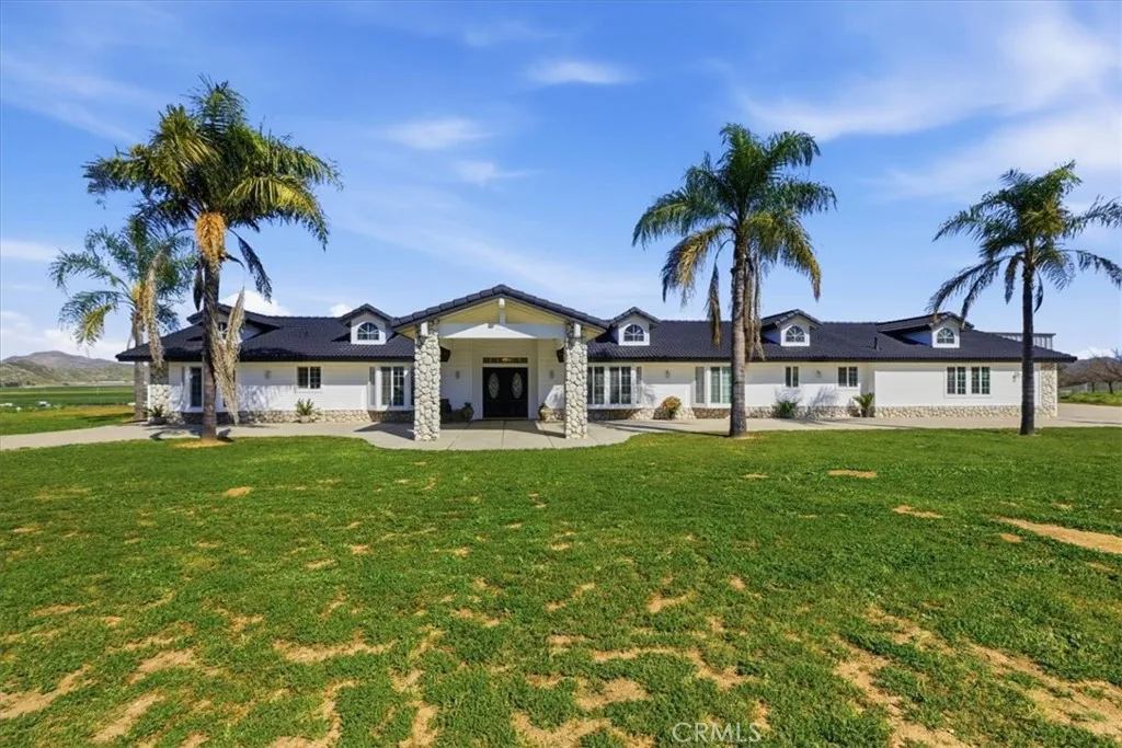 30100 Maxine, Menifee, California 92584 home-pic-68