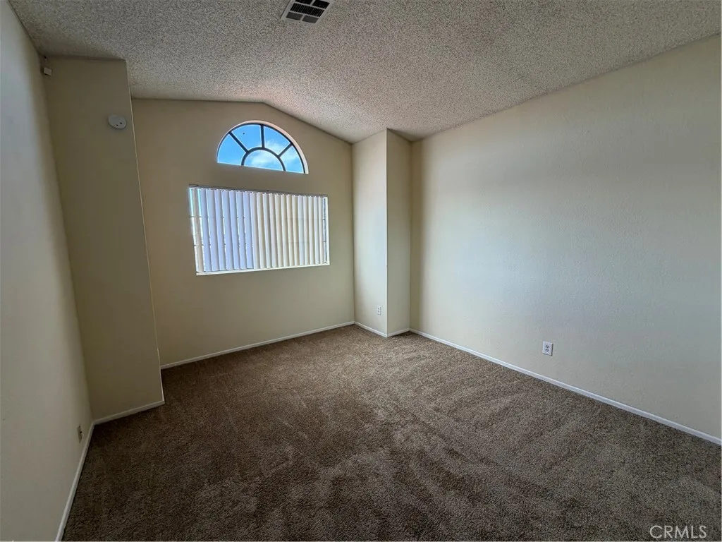 2560 E Avenue R12, Palmdale, California 93550 home-pic-17