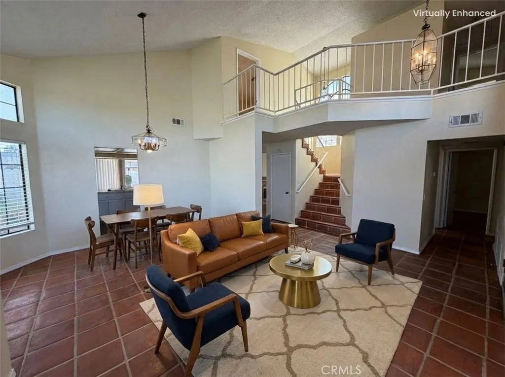 2560 E Avenue R12, Palmdale, California 93550 home-pic-4